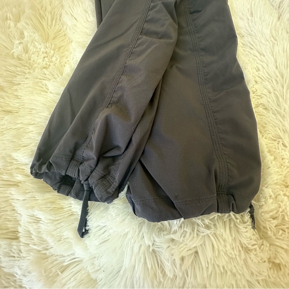 Athleta La Viva Women’s Black Runched Joggers Size: 8 - Picture 7 of 8